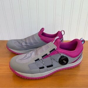 Saucony Switchback Boa Pink and Gray Running Sneakers Size 6W Women's Athletic